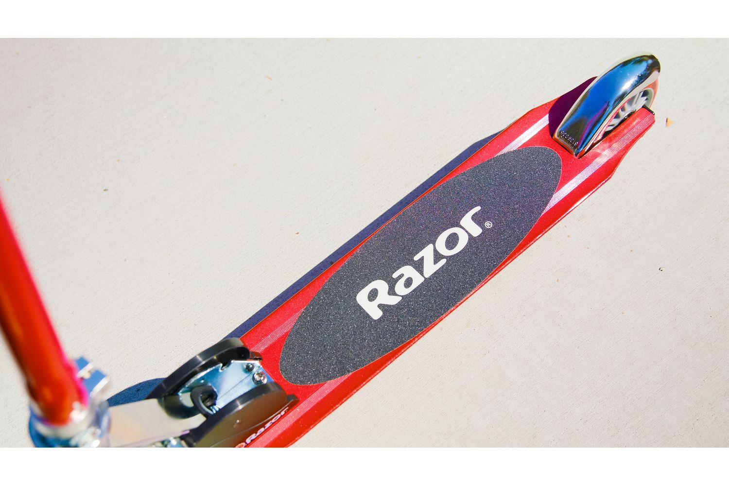 Razor - 13073058 - 1