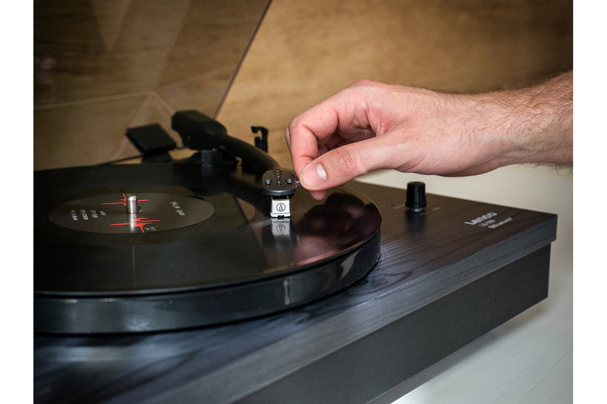 Lenco LS-300 Turntable And Hi-Fi Speakers | Vinyl | Black-19