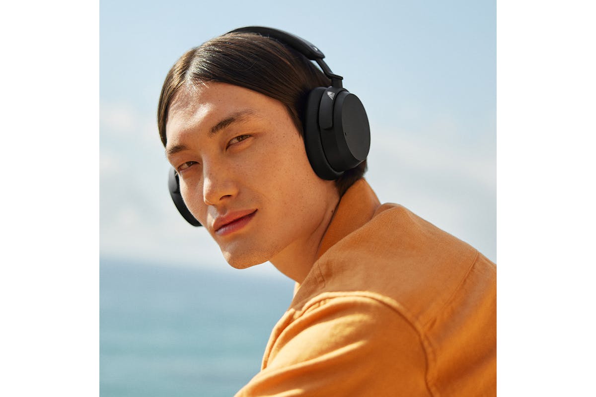 Sennheiser Accentum Wireless Headphones | Black
