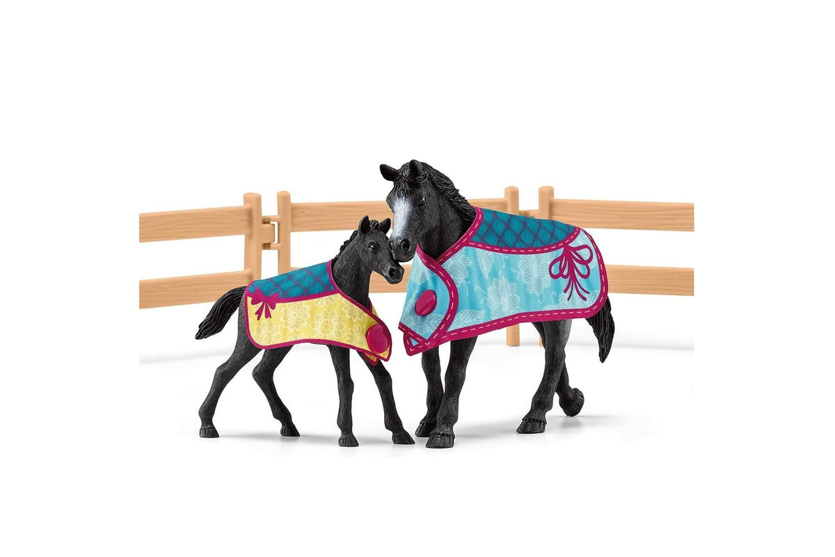 Schleich Horse Club Horse Box With Mare And Foal | Toy Playset-2
