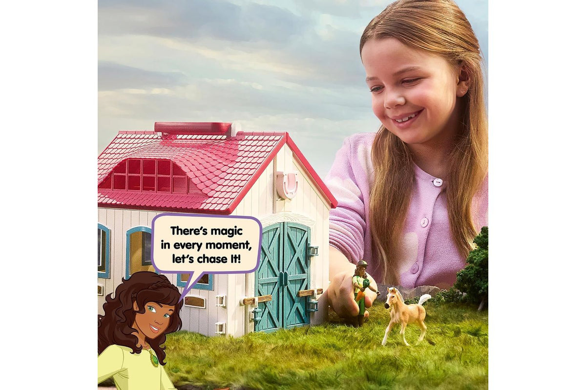 Schleich Horse Club Little Horseshoe Open Stable | Toy Playset | Plastic-2