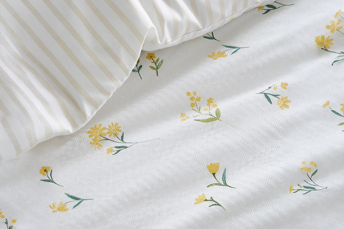 Ditsy Floral Seersucker Duvet Cover Set | Yellow | Single-3