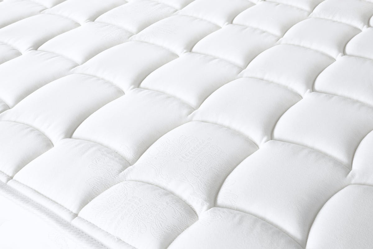 Castlebeds | Emerald Mattress | Double | 4ft6