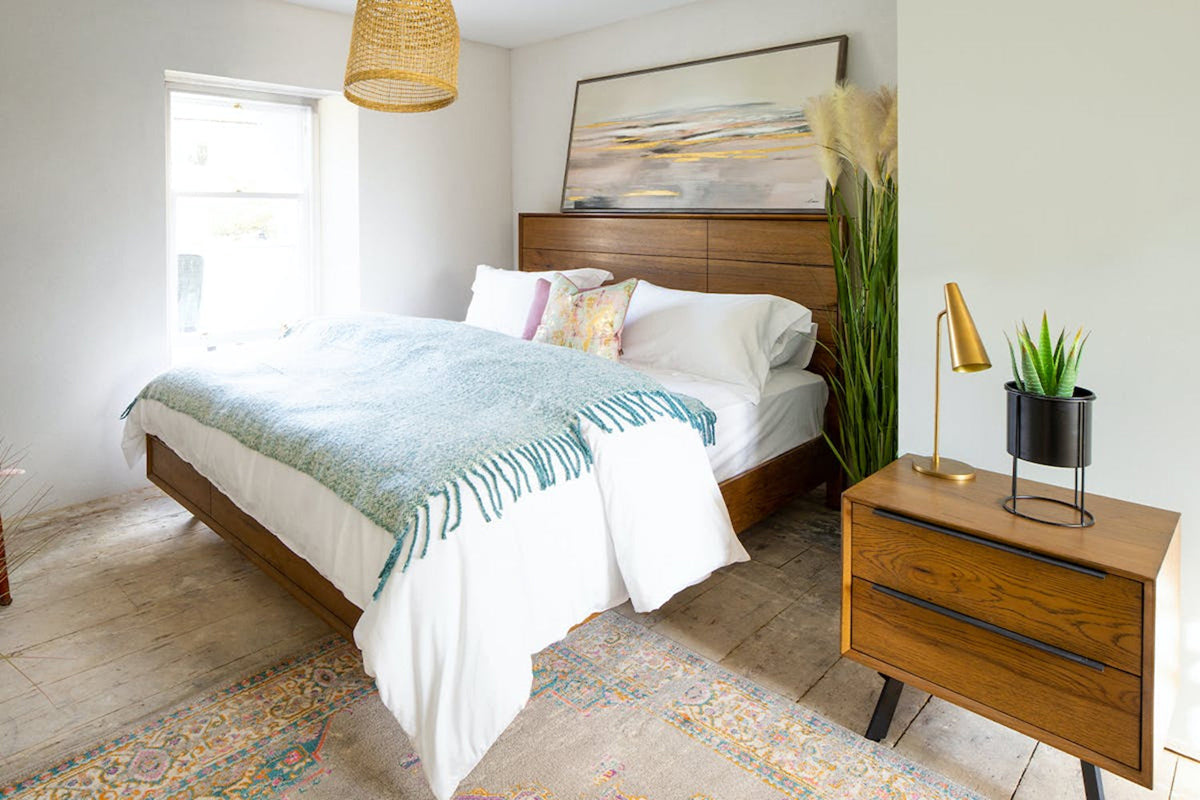 Hamilton Bed Frame | King | 5ft | Aged Oak