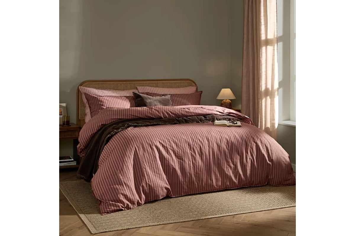 Yard | Marlow Stripe Duvet Cover Set | Chocolate/Rosewood | King