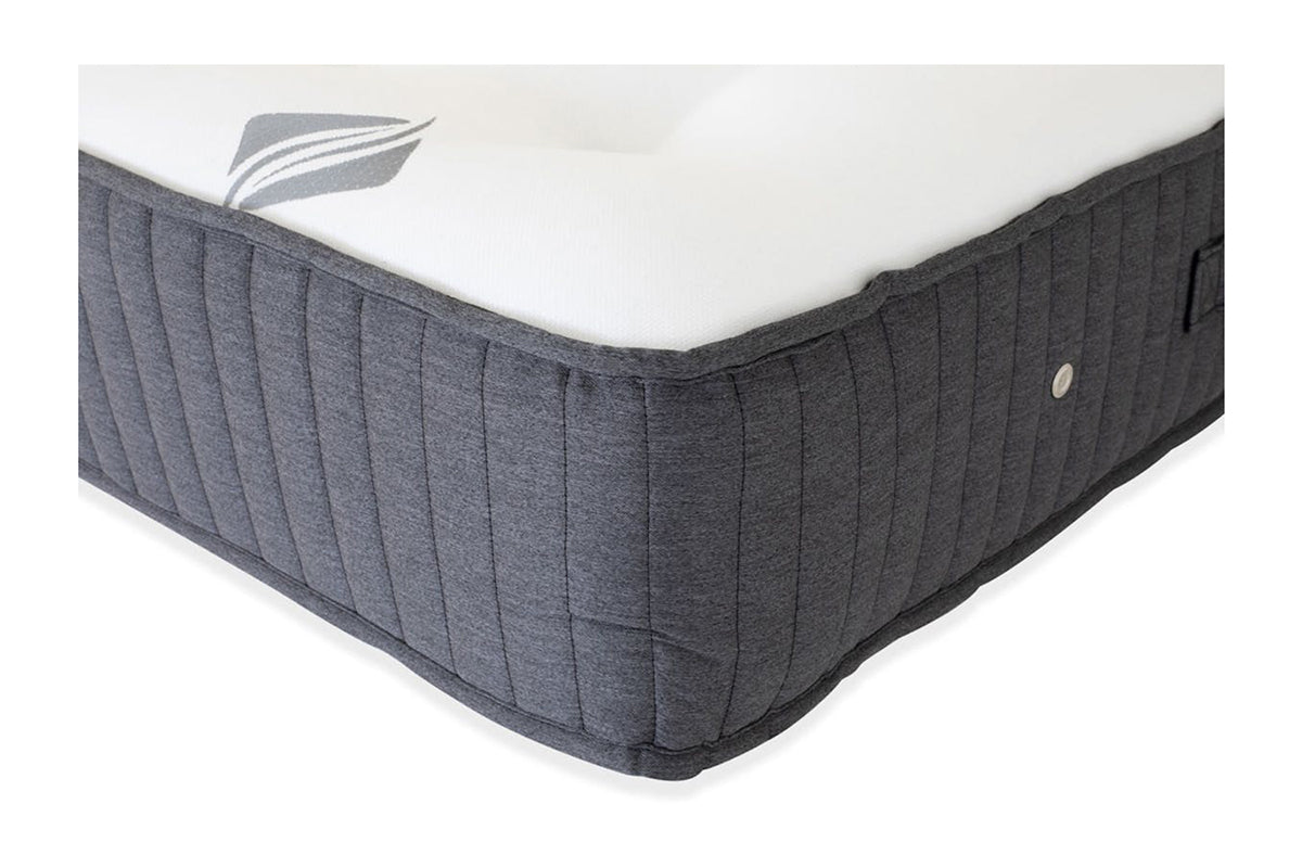 Sleepeezee | Ortho Latex Plush Motion Mattress | Double | 4ft6