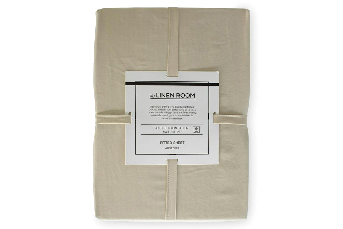 The Linen Room | 300TC Cotton Sateen Extra Deep Fitted Sheet | Cream | Super King