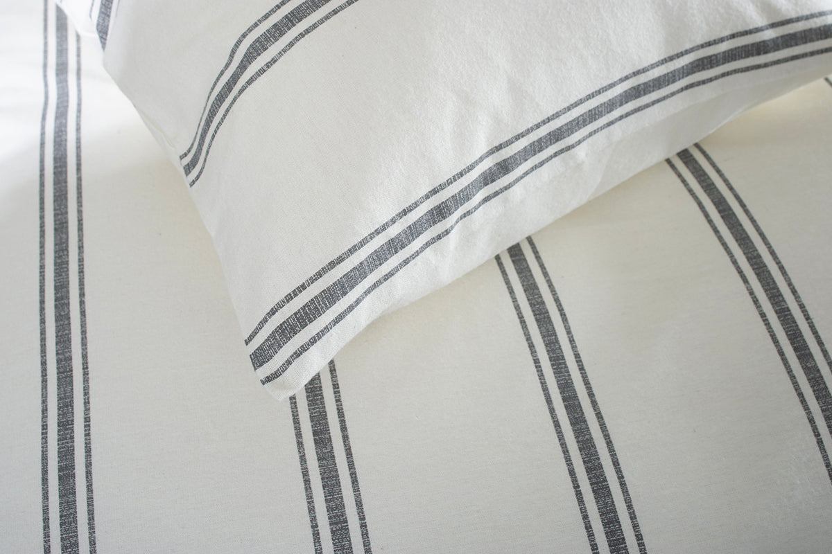 Lyndon | Toulouse Duvet Cover Set | Charcoal | King-5