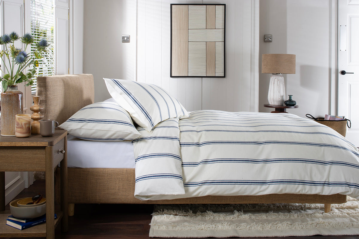 Lyndon | Toulouse Duvet Cover Set | Navy | Double-4