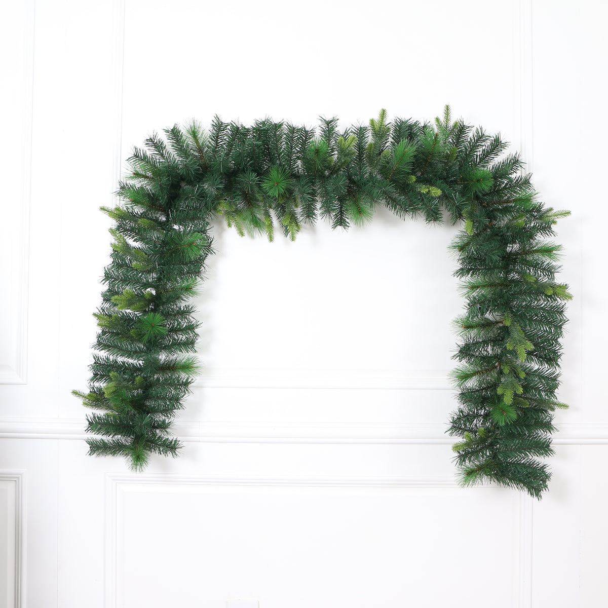 Christmas Decoration | Townley Fir Garland | 240 cm-2