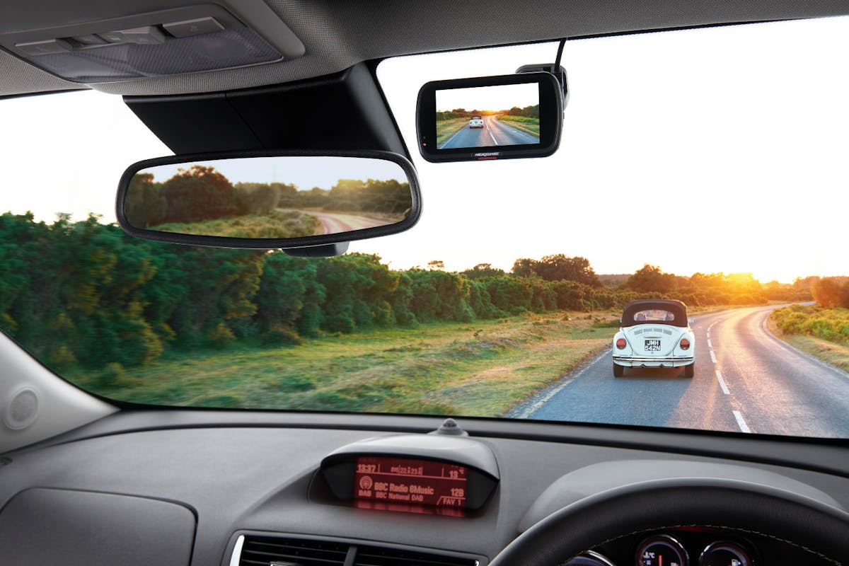 Nextbase 522GW Dash Cam with Emergency SOS and Built-in Alexa | 1440P