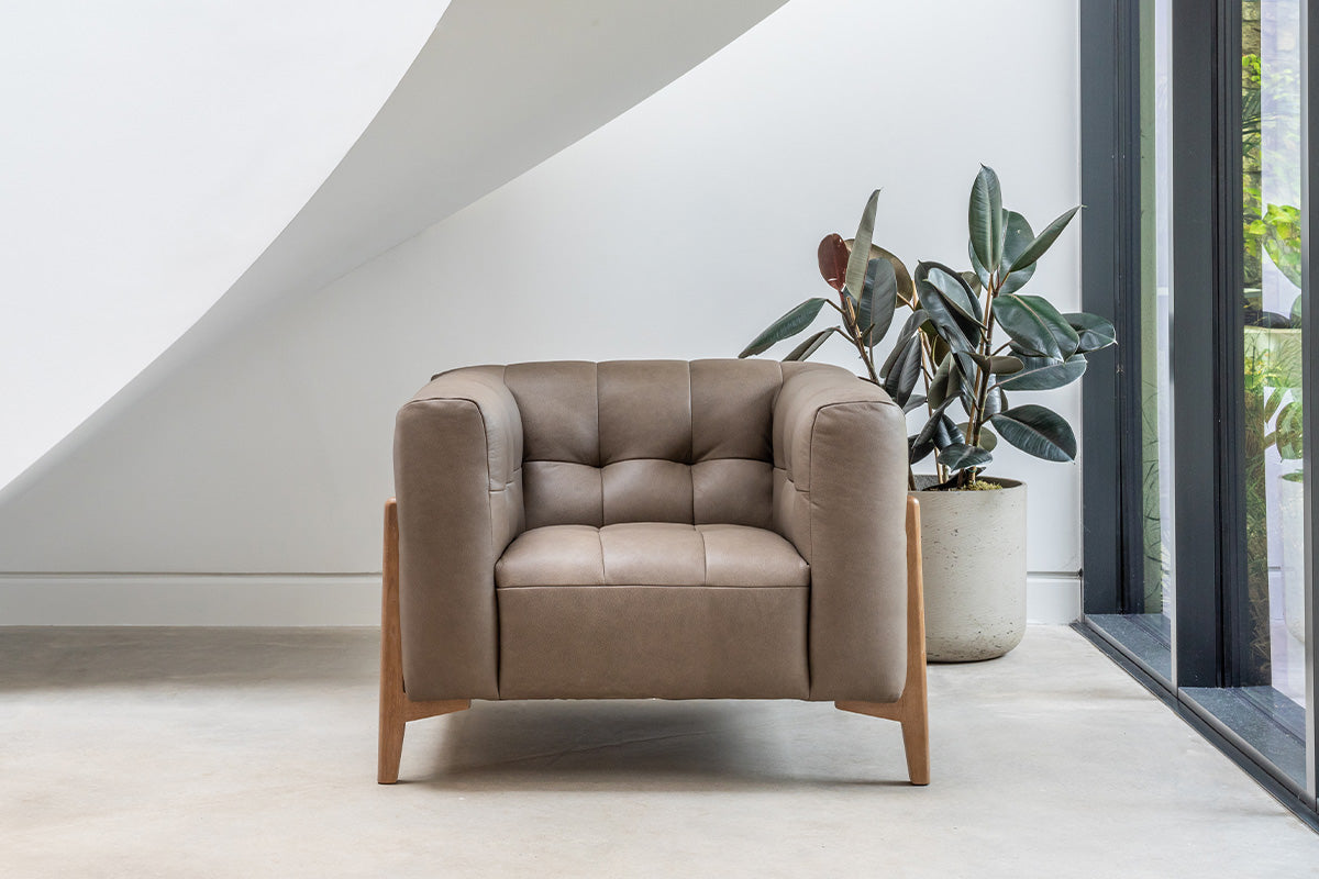 Rose Armchair | Leather | Mushroom