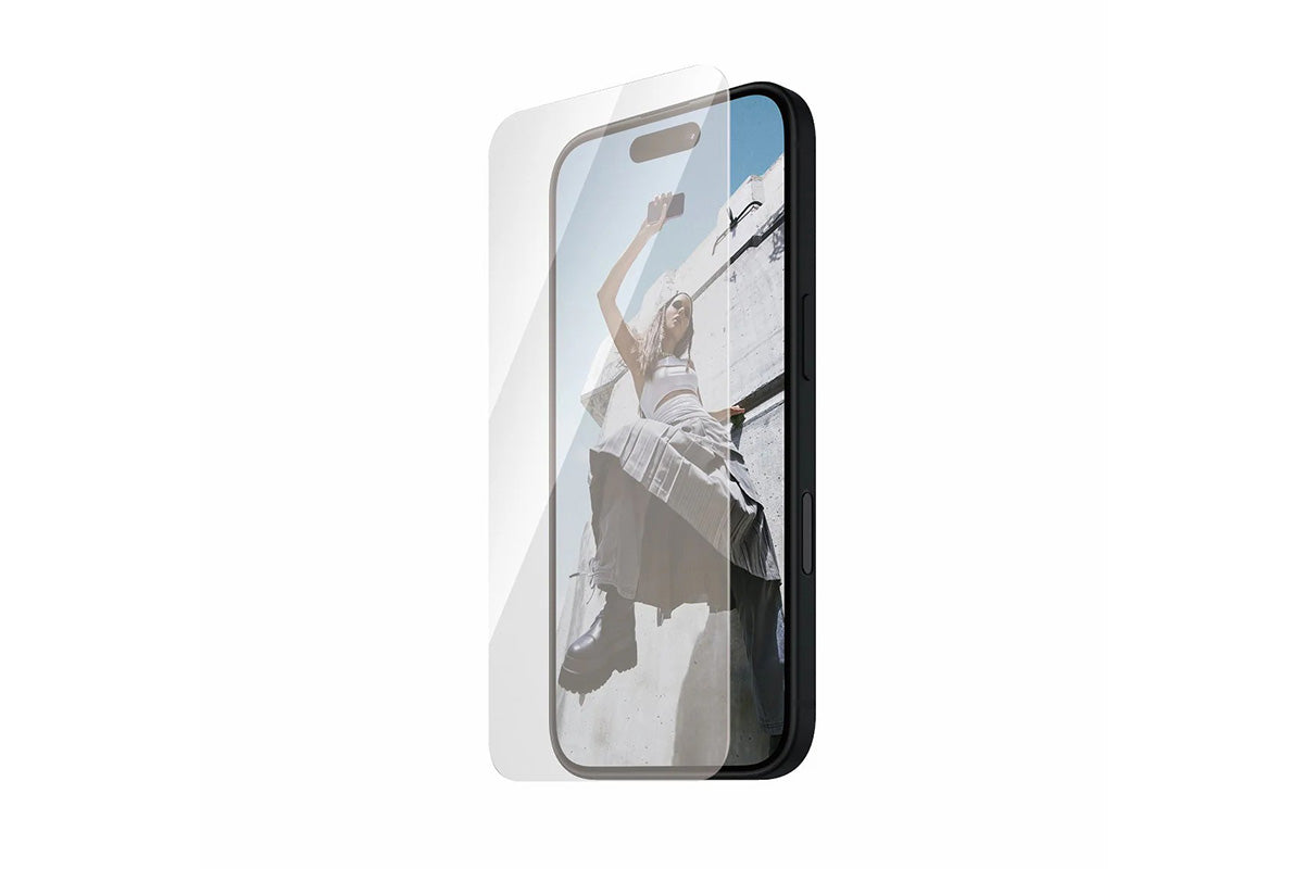 PanzerGlass SAFE. iPhone 16/15 Ultra-Wide Fit Screen Protector